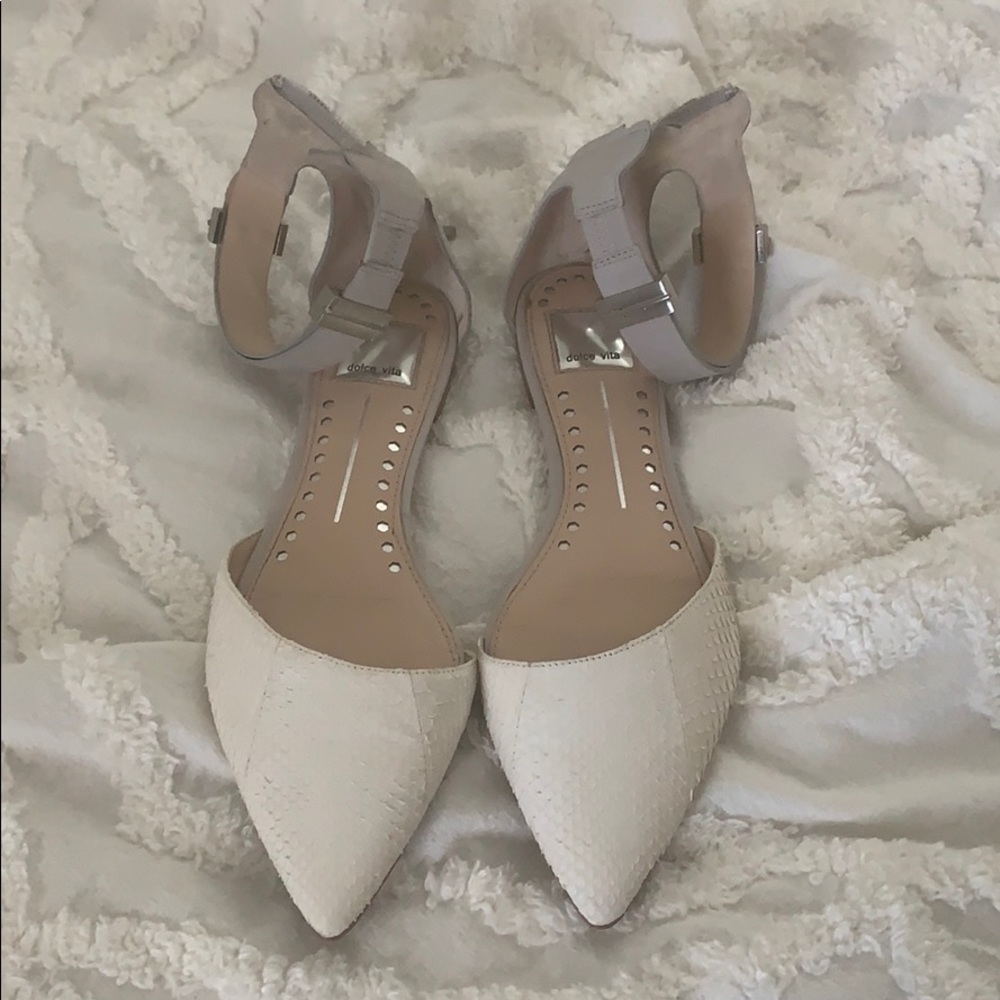 Dolce Vita White Snake Print Flats- Women size 8